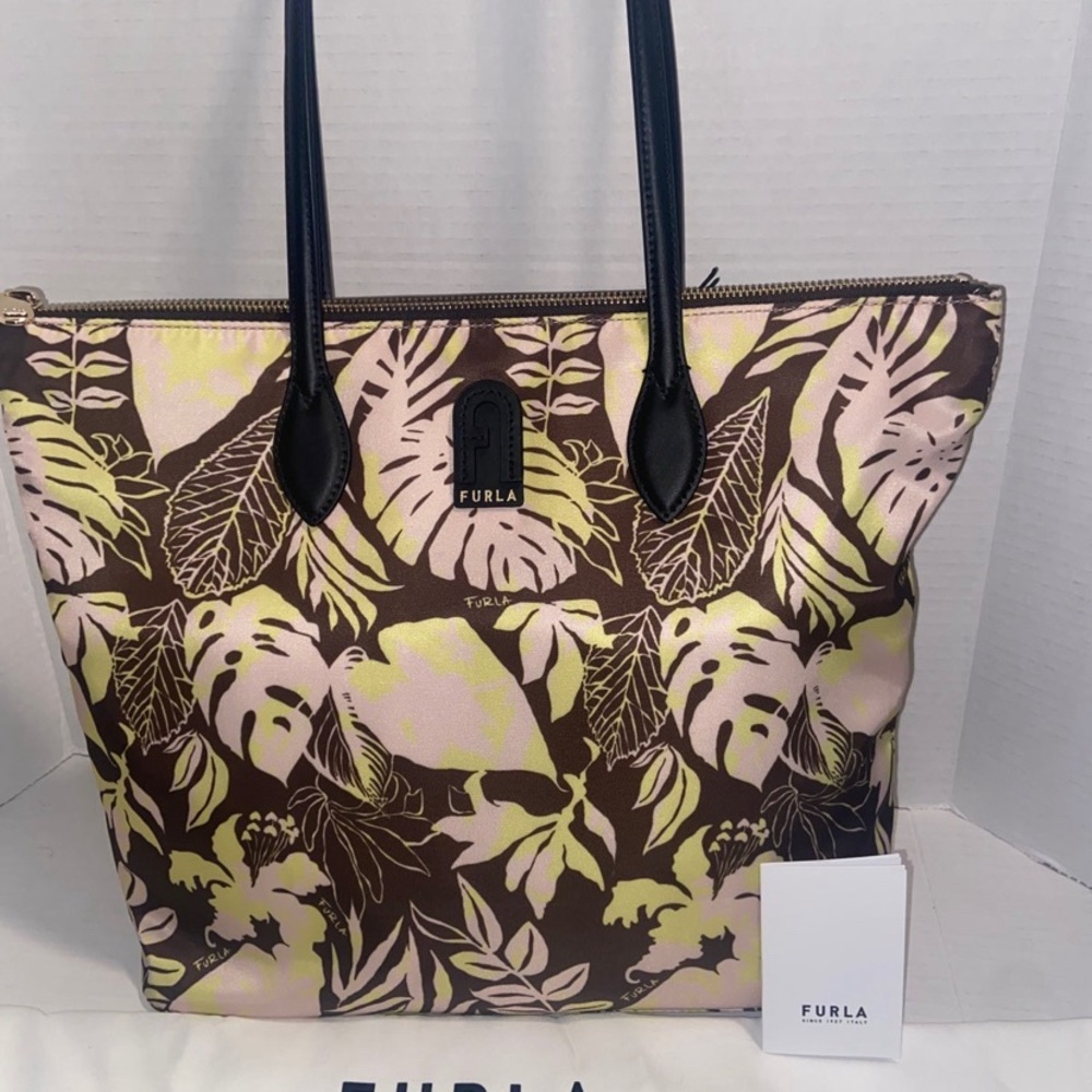furla